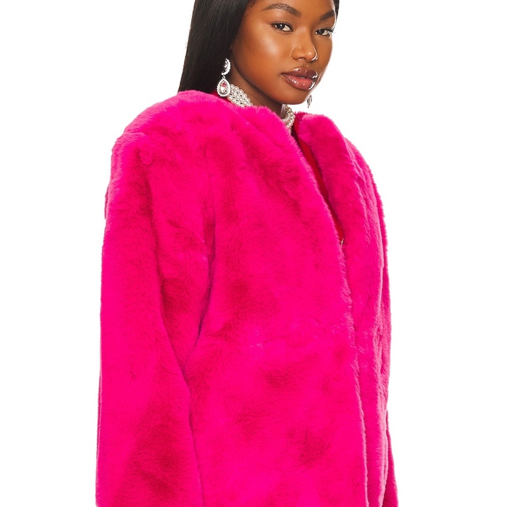 NWT Lovers + Friends Zoe Faux Fur Coat - Picture 5 of 14